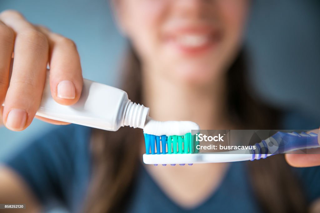 Brushing your teeth right